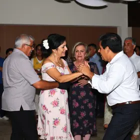 Baile do Dia das Mães