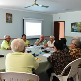 reunião do fórum da pessoa idosa