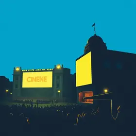 Cine na Praça